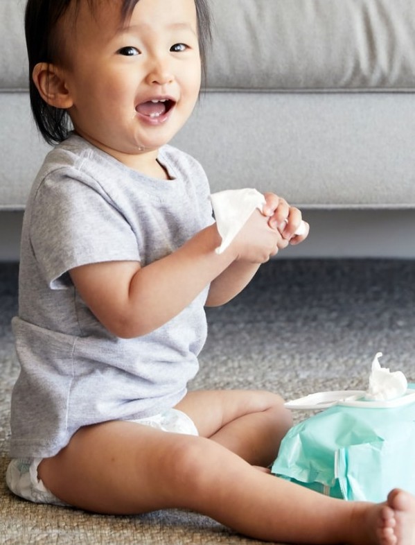 How to Make Homemade Diaper Wipes